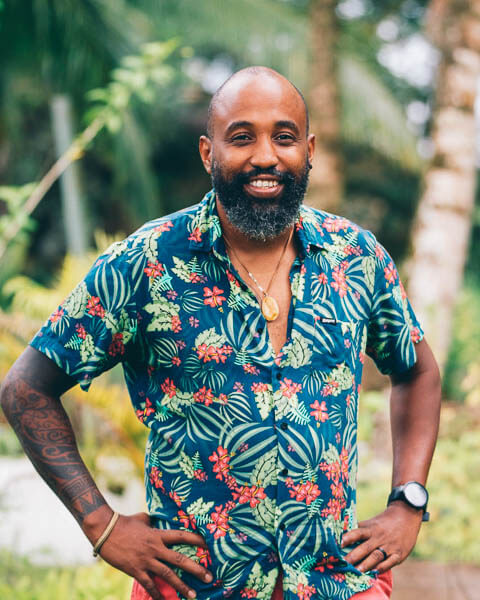 A profile Image of Ariel Stephens, the Bocas Guru, who provides travel guide services in Bocas del Toro, Panama.