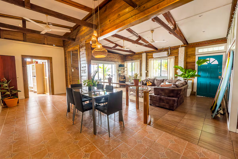 living room and kitchin dining area